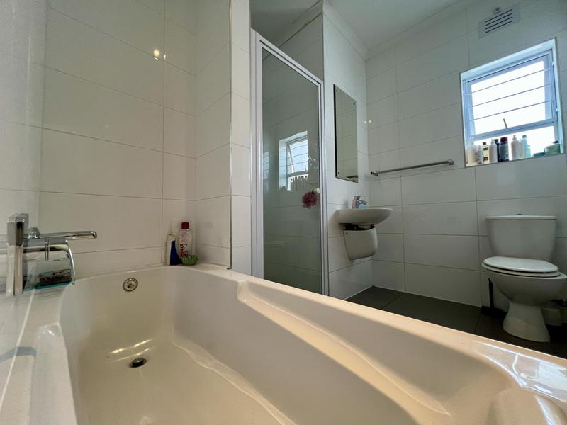 3 Bedroom Property for Sale in Pinehurst Western Cape